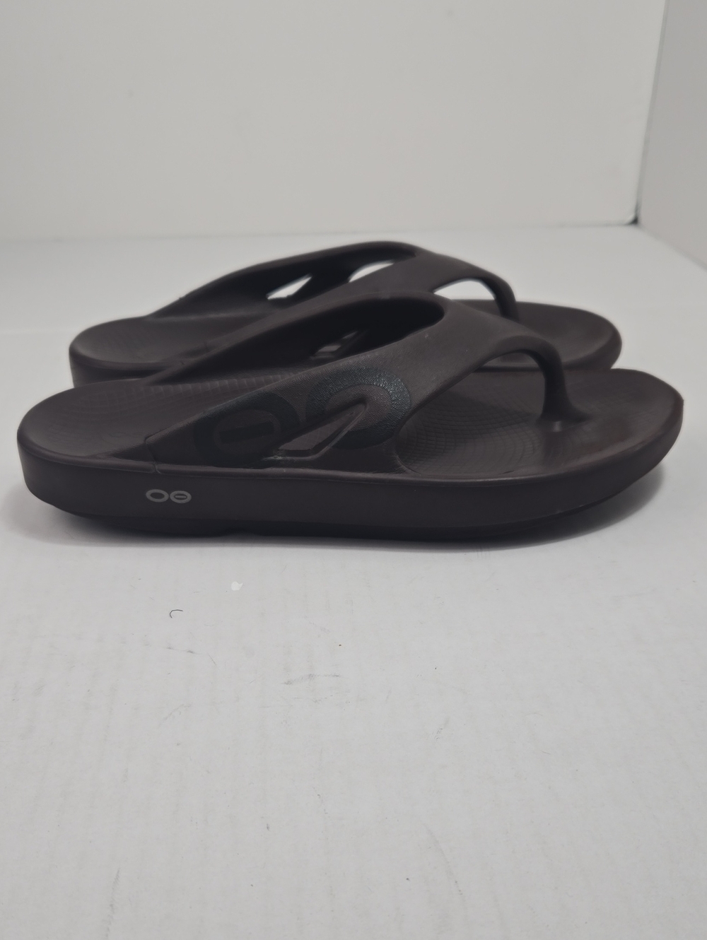 Oofos Original Tan Sport Recovery Flip Flop Thong Sandals Comfort  M/9 W/11